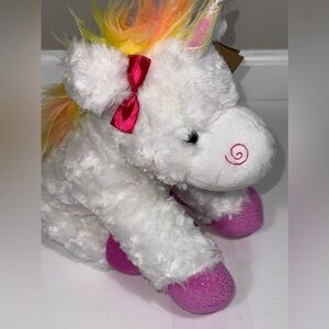 The Petting Zoo Unicorn Plush Soft Toy NWT 11.5” rainbow hair